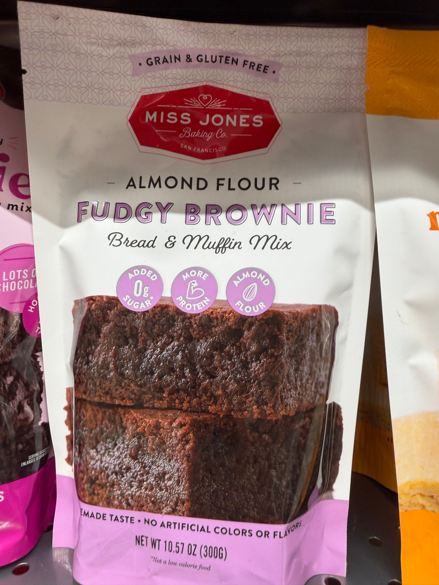MISS JONES Baking Co.
SAN ERANCISCO
- ALMOND FLOUR -
FUDGY BROWNIE
Bread & Muffin Mix