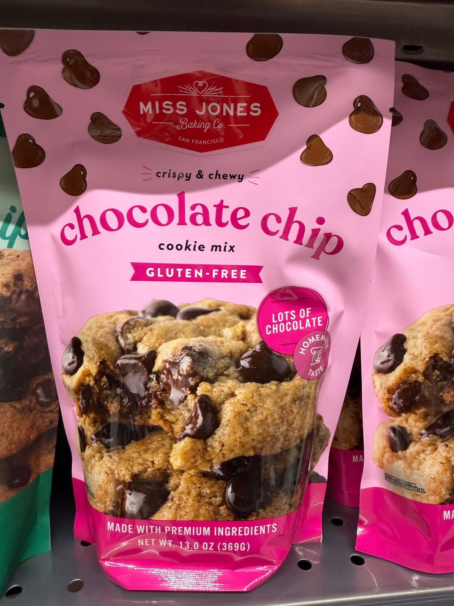 MISS JONES
Baking Co.
SAN FRANCISCO
crispy & chewy
chocolate chip
cookie mix