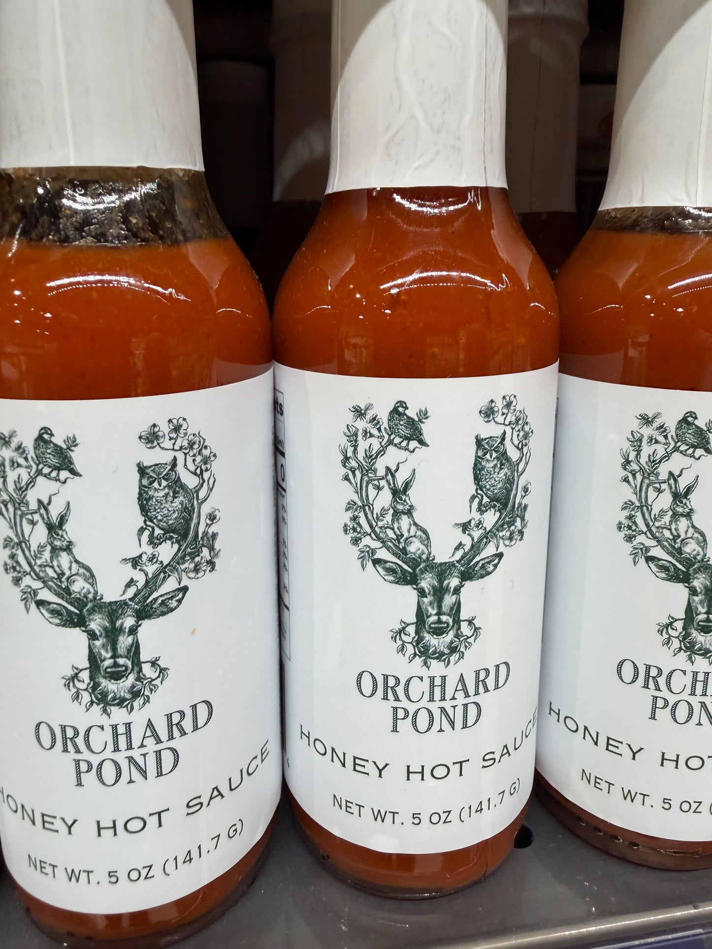 ORCHARD POND
HONEY HOT SAUCE
HONEY HOT SAUCE