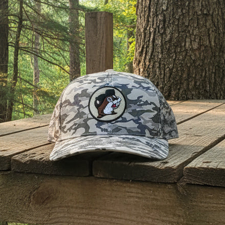 Buc-ee's | Green Camo Trucker Hat