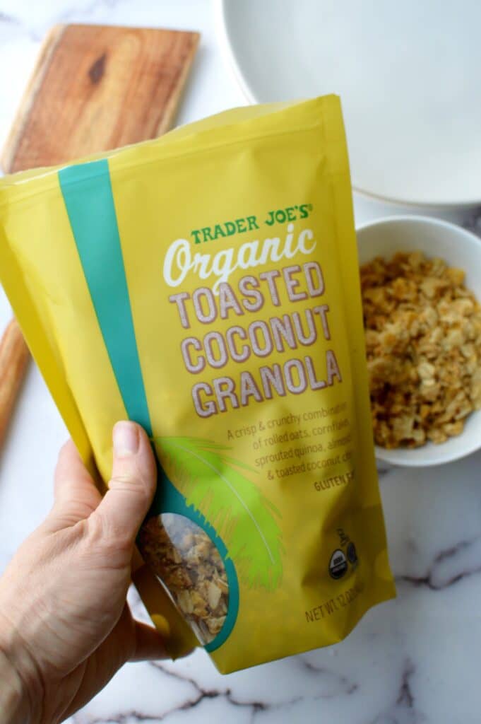 Trader Joe's | Organic Toasted Coconut Granola 12 oz