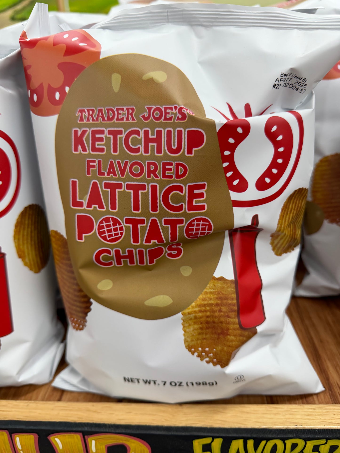 KETCHUP FLAVORED LATTICE POTATO CHIPS