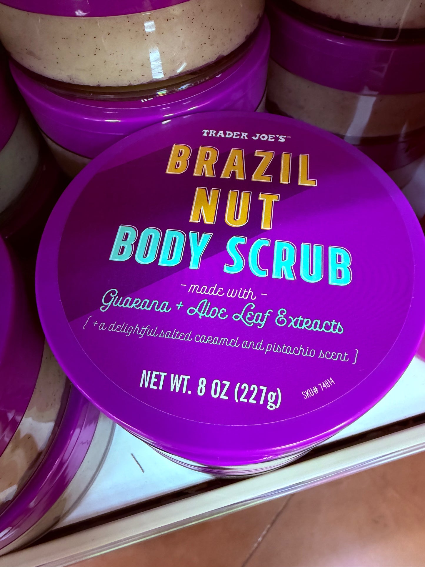 TRADER JOE'S®

BRAZIL NUT

BODY SCRUB